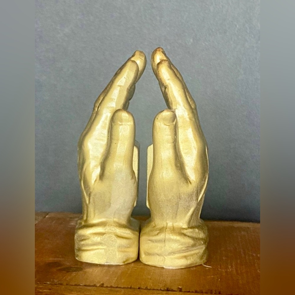 Salt and pepper shakers Praying Hands Stamped Japan - Picture 5 of 6